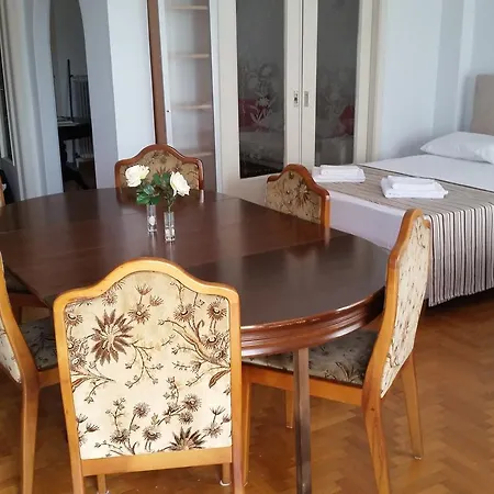 Victoria Grand Apartment